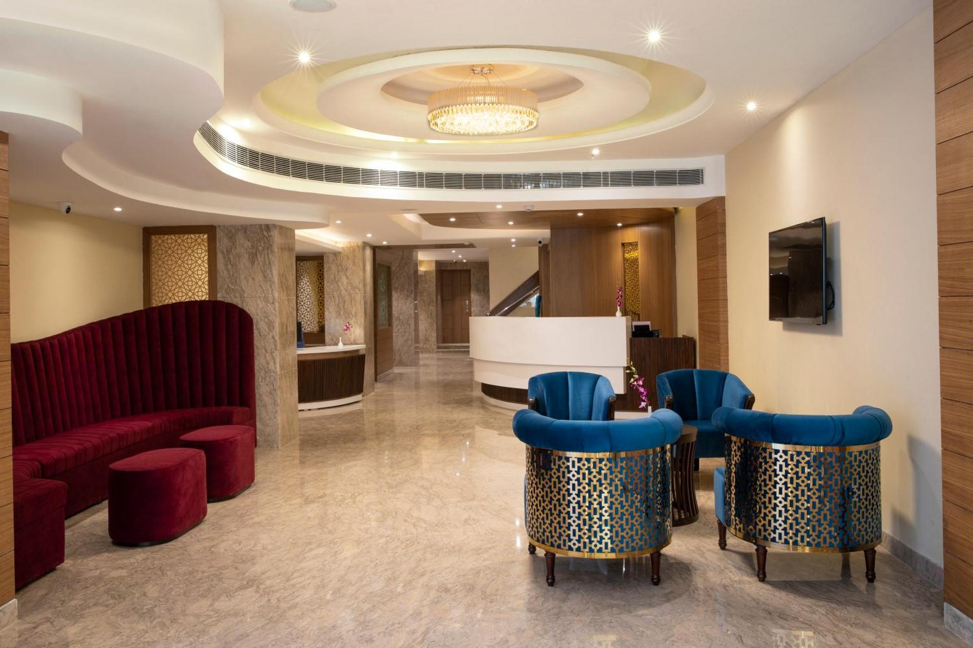 Regenta Central Cassia Zirakpur Chandigarh Eksteriør billede