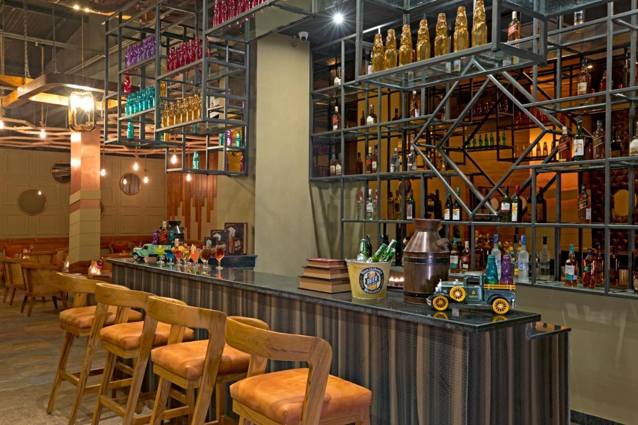 Regenta Central Cassia Zirakpur Chandigarh Eksteriør billede